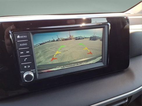 Used 2025 Nissan Kicks S AWD/4WD image 22