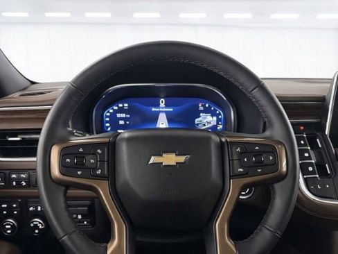 Used 2024 Chevrolet Tahoe High Country image 25