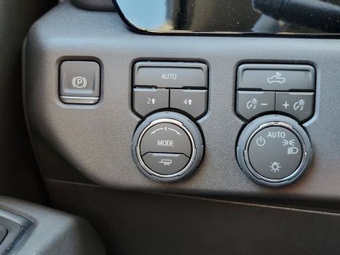 New 2026 Chevrolet Silverado 1500 LT AWD/4WD image 14