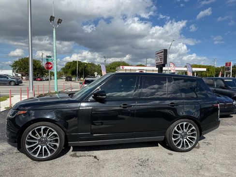 Used 2019 Land Rover Range Rover Supercharged AWD/4WD image 2