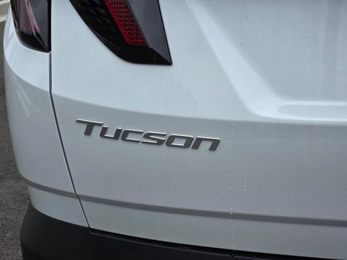 New 2026 Hyundai Tucson Limited AWD/4WD image 13