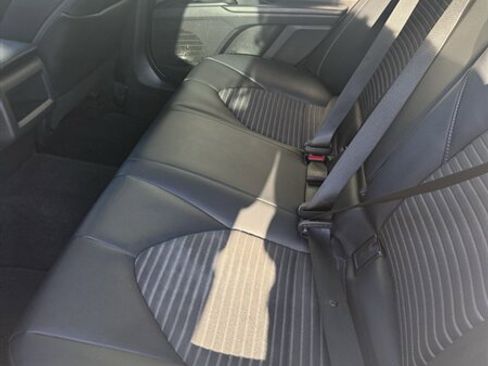 Used 2020 Toyota Camry SE image 24