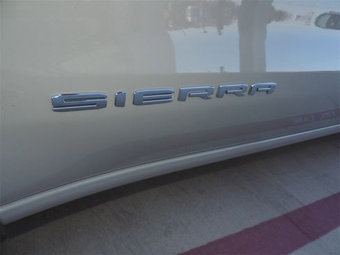 New 2026 GMC Sierra 1500 Pro w/ Graphite Edition image 16