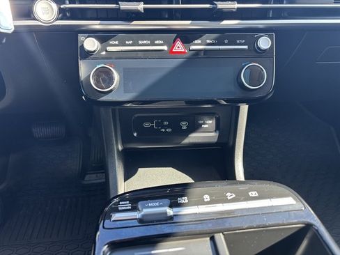 Used 2025 Hyundai Tucson SEL AWD/4WD image 6