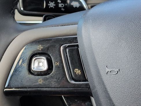 Certified 2023 Lincoln Corsair FWD image 24