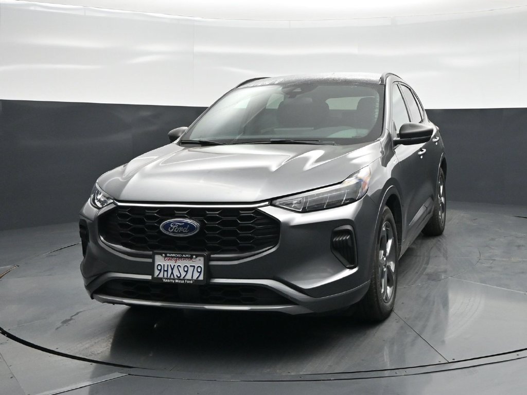 Certified 2023 Ford Escape ST-Line w/ Tech Pack #1 FWD image 57