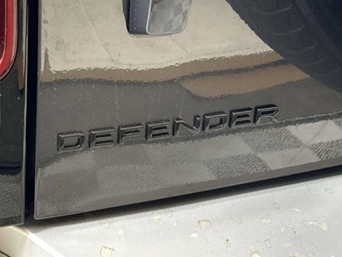 New 2025 Land Rover Defender 130 S image 30