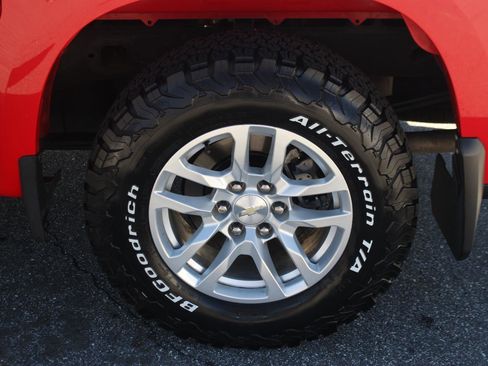 Used 2019 Chevrolet Silverado 1500 LT w/ All-Star Edition image 41