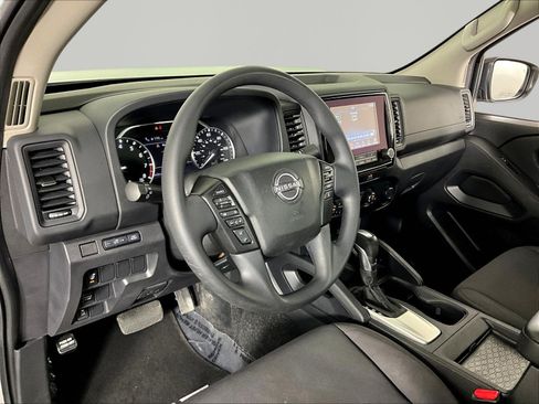 Certified 2022 Nissan Frontier S w/ Technology Package RWD image 18