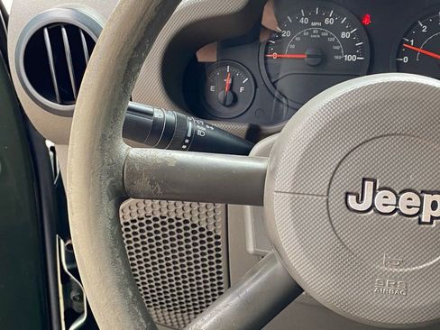 Used 2008 Jeep Wrangler X AWD/4WD image 14