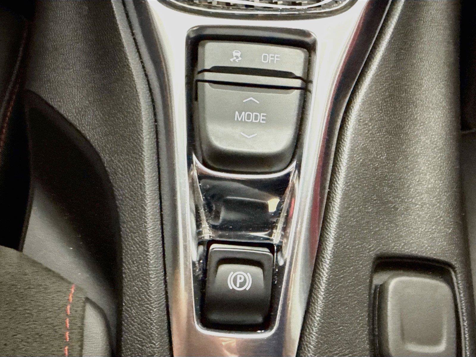Used 2022 Chevrolet Camaro ZL1 RWD image 20