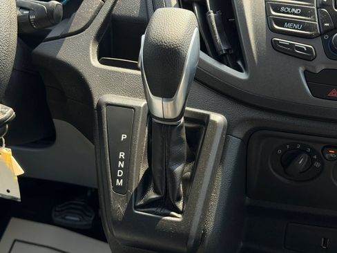 Used 2019 Ford Transit 150 XL RWD image 35