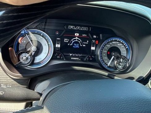 Used 2022 RAM 3500 Limited w/ Night Edition AWD/4WD image 11