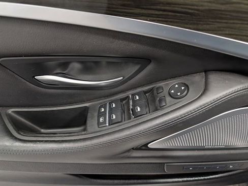 Used 2014 BMW M5 Base image 16