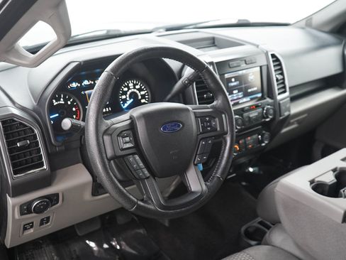 Used 2015 Ford F150 XLT w/ Equipment Group 302A Luxury AWD/4WD image 19