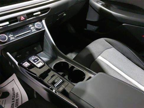 Certified 2023 Hyundai Sonata SEL image 24