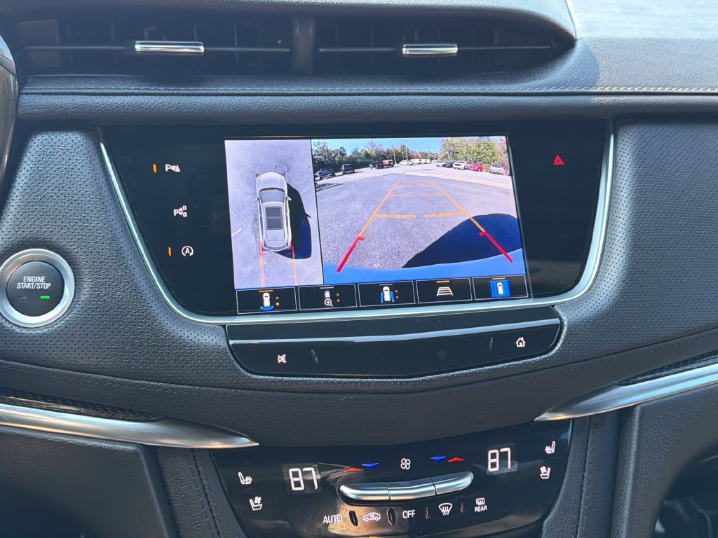 Used 2024 Cadillac XT5 Sportv w/ Technology Package AWD/4WD image 8