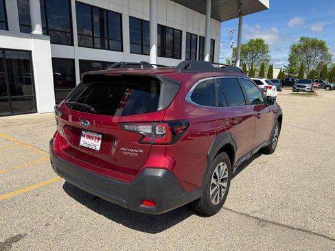 Used 2023 Subaru Outback Premium AWD/4WD image 5