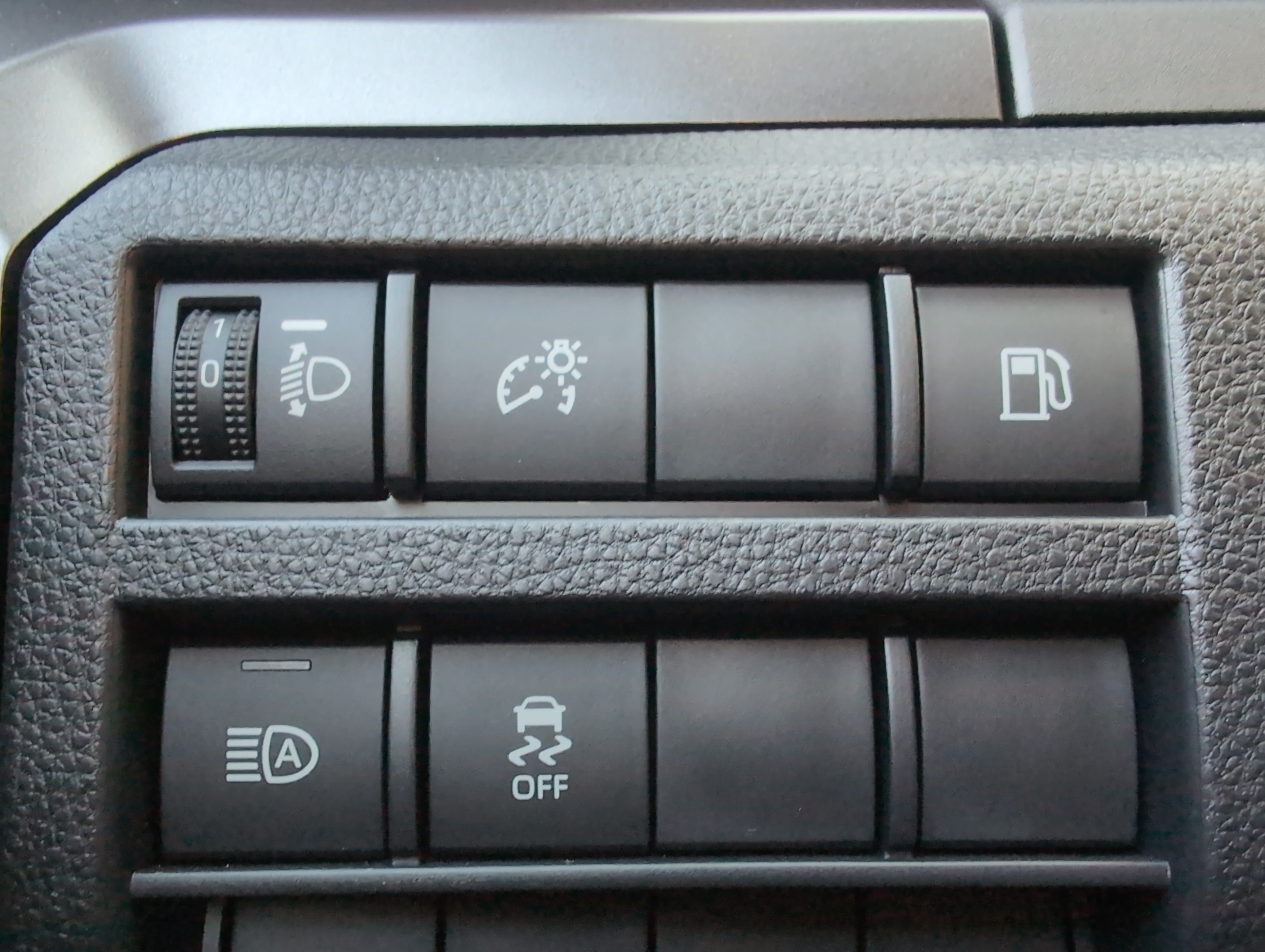 Certified 2026 Toyota 4Runner SR5 AWD/4WD image 36