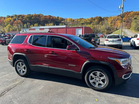 Used 2018 GMC Acadia SLE image 4