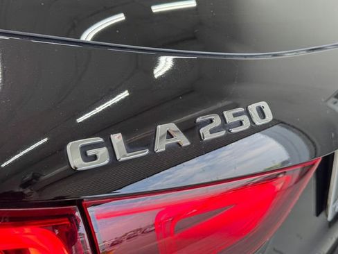 Used 2023 Mercedes-Benz GLA 250 GLA 250 image 31
