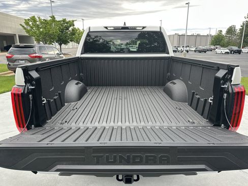 Used 2026 Toyota Tundra SR5 w/ TRD Off-Road Package AWD/4WD image 32