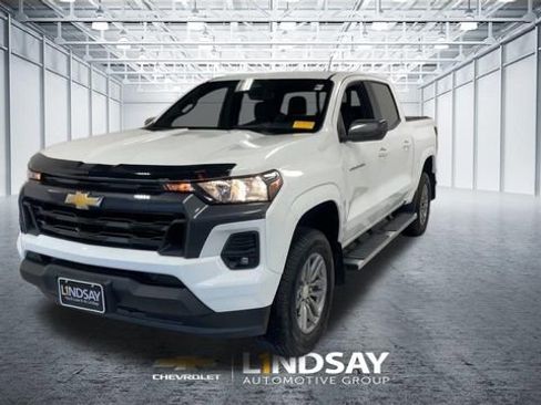 Used 2024 Chevrolet Colorado LT w/ LT Convenience Package RWD image 5