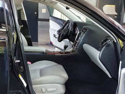 Used 2006 Lexus IS 250 AWD image 13