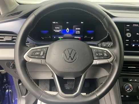 Used 2022 Volkswagen Taos SE AWD/4WD image 15