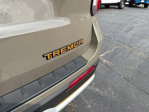 Used 2026 Ford Explorer Tremor w/ Tremor Ultimate Package AWD/4WD image 6