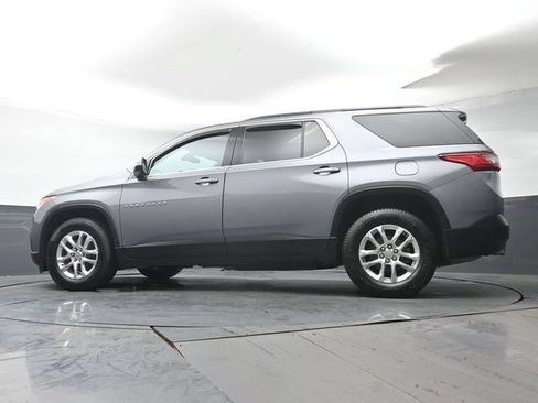 Used 2021 Chevrolet Traverse LT AWD/4WD image 30