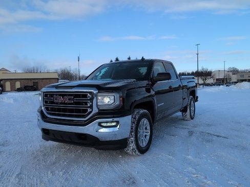 Used 2016 GMC Sierra 1500 SLE image 1