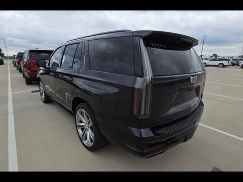 Used 2025 Cadillac Escalade Sport Platinum AWD/4WD image 5