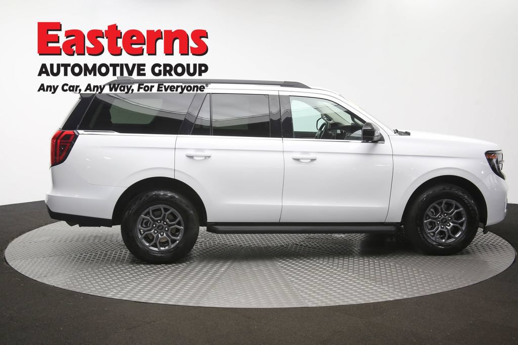 Used 2025 Ford Expedition Active AWD/4WD image 45