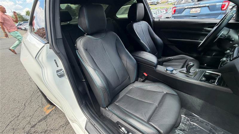 Used 2018 BMW M2 w/ Executive Package RWD image 9