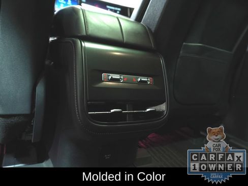Used 2024 Lincoln Nautilus Premier w/ Equipment Group 102A AWD/4WD image 18