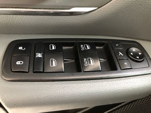 Used 2019 RAM 1500 Big Horn AWD/4WD image 37