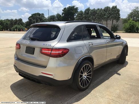 Used 2019 Mercedes-Benz GLC 43 AMG 4MATIC image 5
