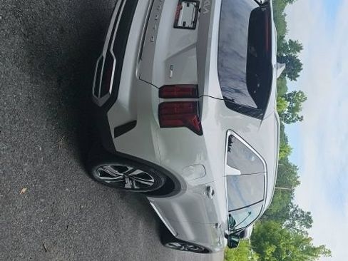 Used 2022 Kia Sorento SX Prestige w/ Panoramic Sunroof Package AWD/4WD image 7
