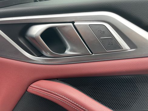 Used 2025 BMW 440i xDrive w/ Parking Assistance Package image 11