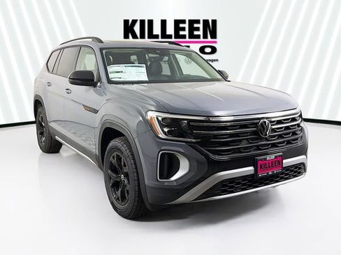 New 2026 Volkswagen Atlas Peak Edition AWD/4WD image 1