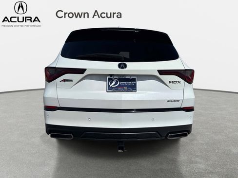 Used 2023 Acura MDX A-Spec AWD/4WD image 9