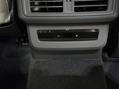 New 2025 Audi Q5 Premium image 12