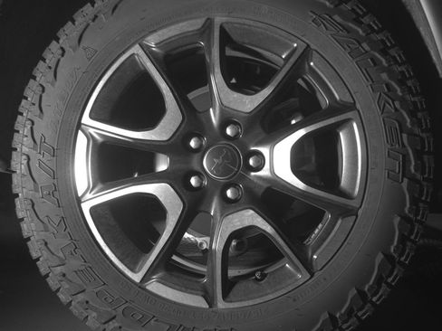 Used 2025 Jeep Compass Trailhawk AWD/4WD image 15