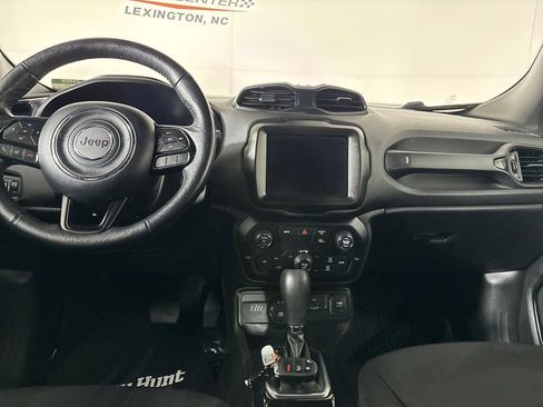 Used 2022 Jeep Renegade Altitude w/ Convenience Group image 24