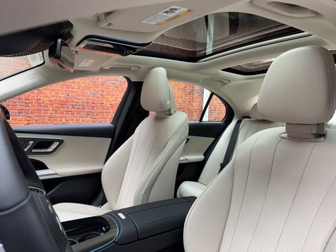 Certified 2025 Mercedes-Benz E 350 4MATIC Sedan image 3
