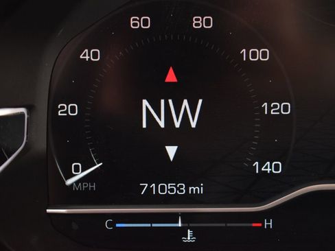 Used 2022 GMC Yukon Denali w/ Max Trailering Package image 38