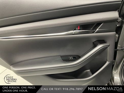 New 2026 MAZDA MAZDA3 2.5 S Hatchback w/ Premium Pkg image 36