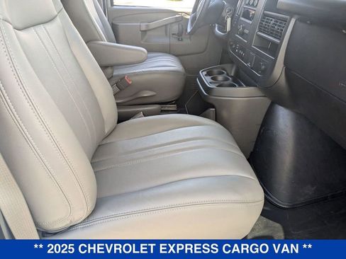 New 2025 Chevrolet Express 3500 Extended RWD image 37