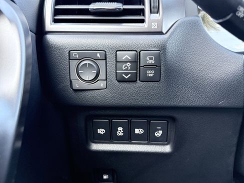 Used 2023 Lexus GX 460 Premium image 97